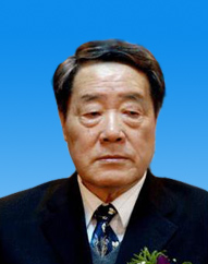 殴美射液艾云航